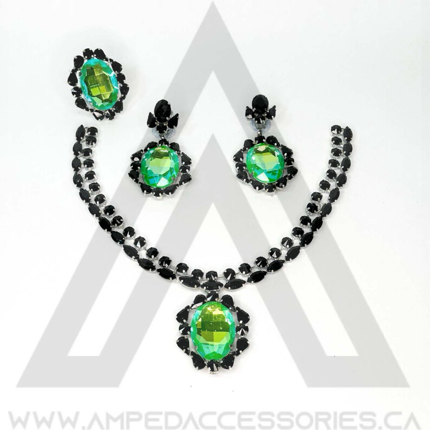 Green Necklace Sets